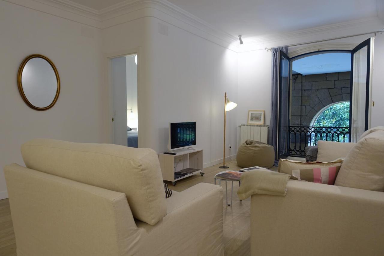 Arch. Apartment Сан Себастиан Екстериор снимка