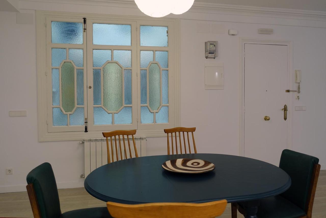 Arch. Apartment Сан Себастиан Екстериор снимка